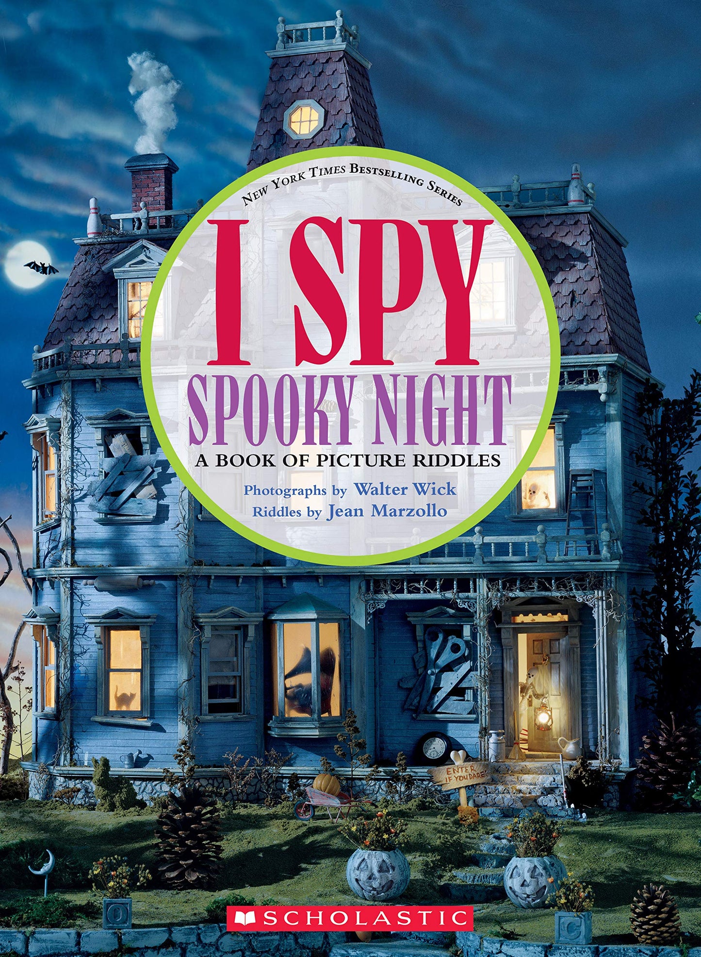 I Spy Spooky Night: A Book of Picture Riddles by Marzollo, J