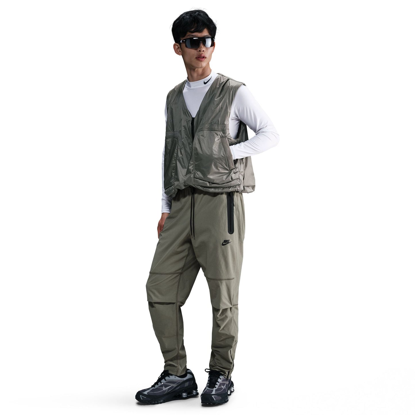Nike Mens Tech Woven Pants - Light Army