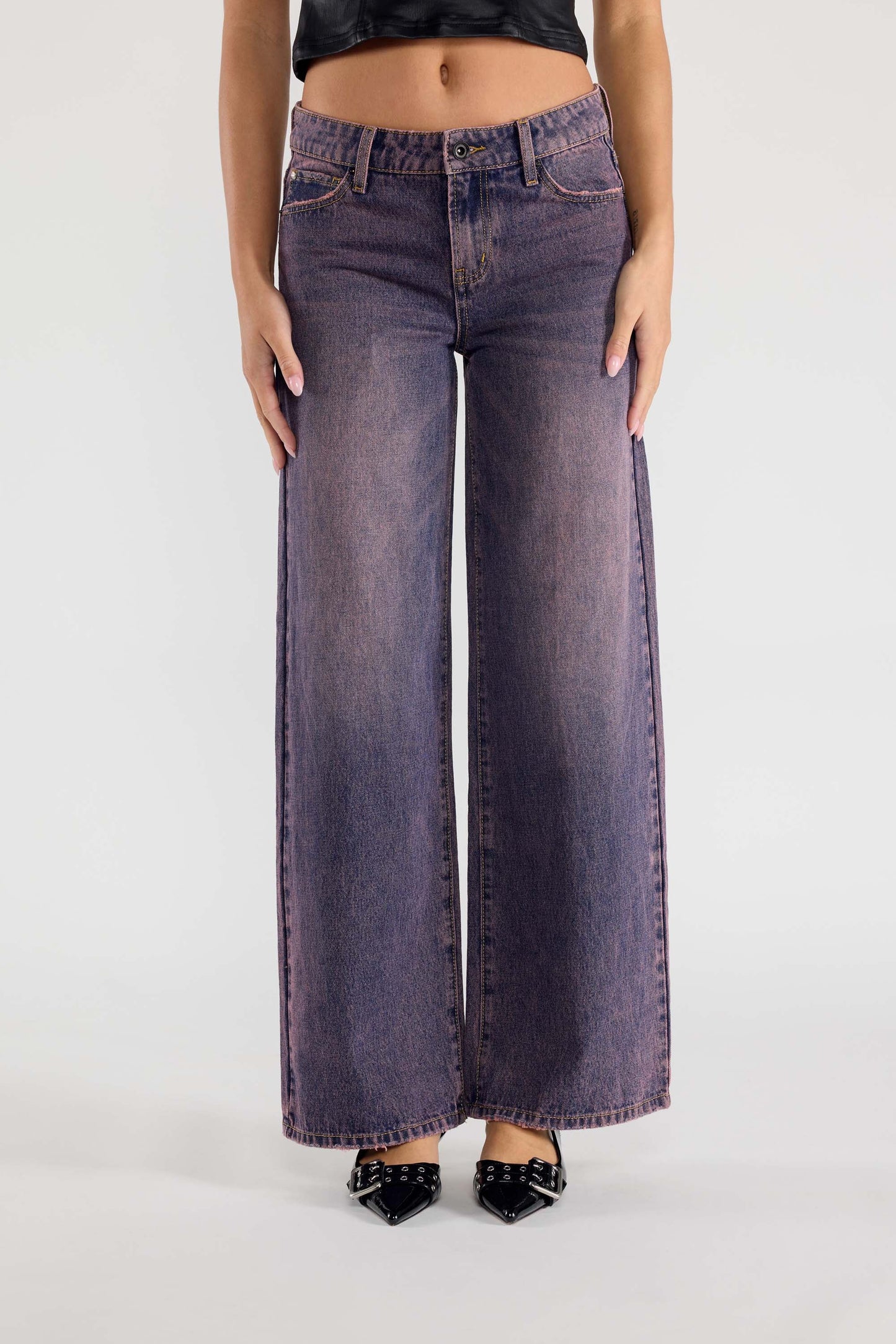 Mid Waist Relaxed Wide Leg Jeans