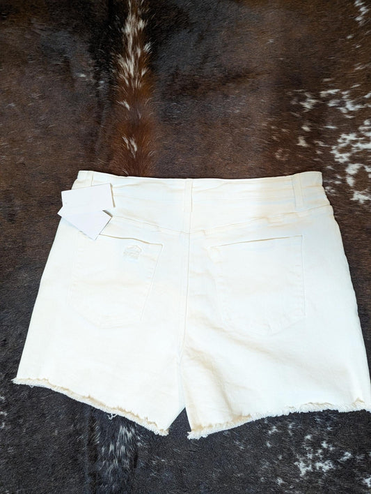Redy White Denim Shorts – Classic Style, Everyday Comfort