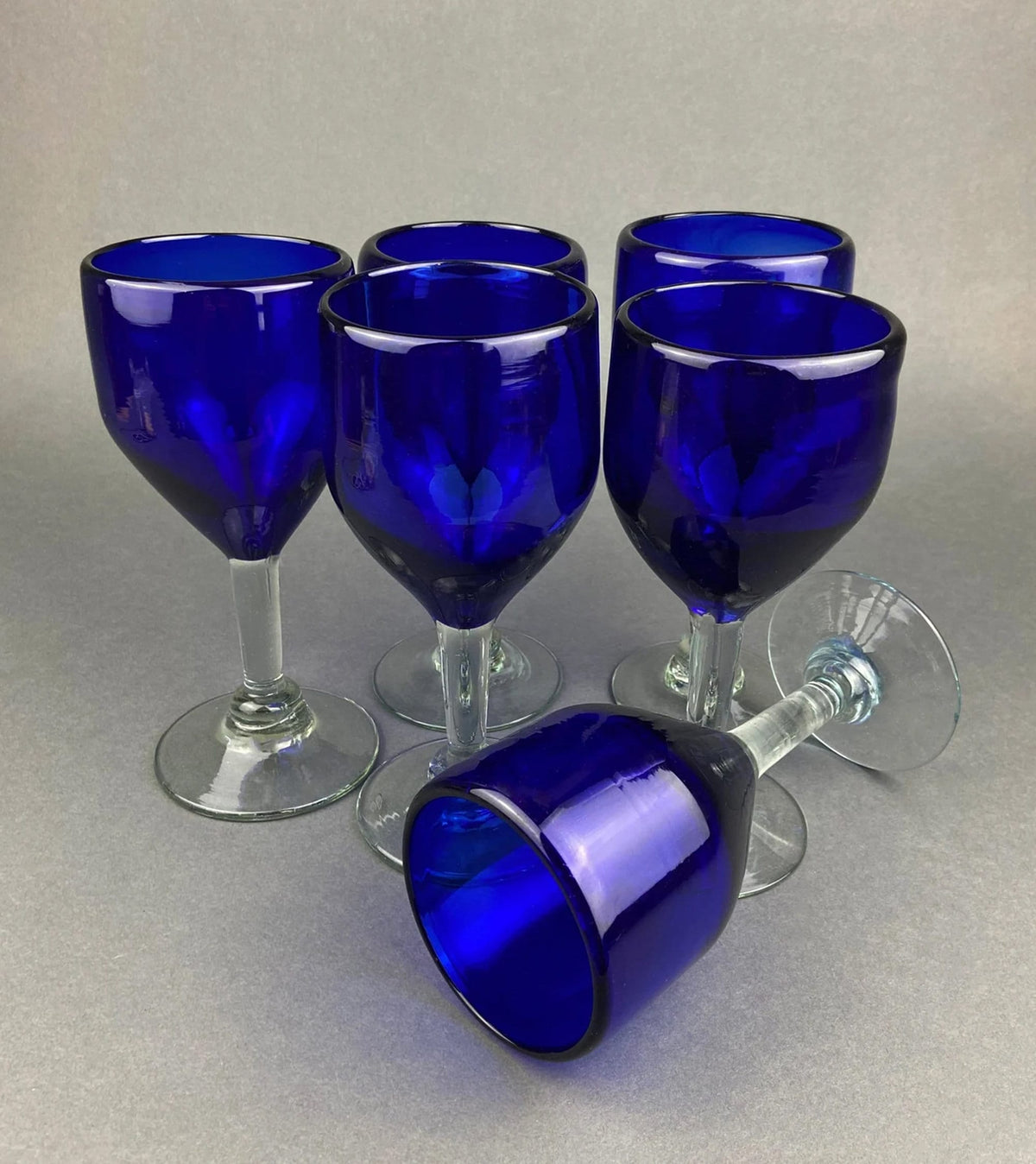Stunning Green Wine Goblets. Set of Four Stemware. Dark Green Hand Blown Glasses. Elegant Dining Room Decor. Unique Barware. Wedding Gift.