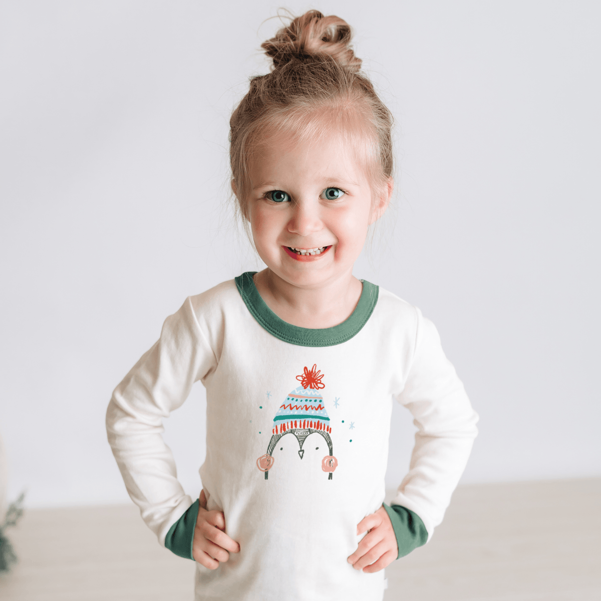 pajamas | penguin pine green