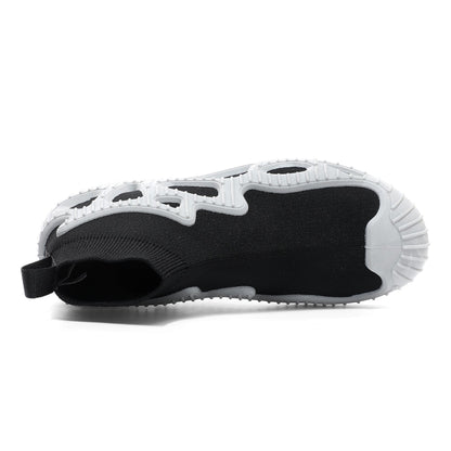 9012 Knit Sneakers