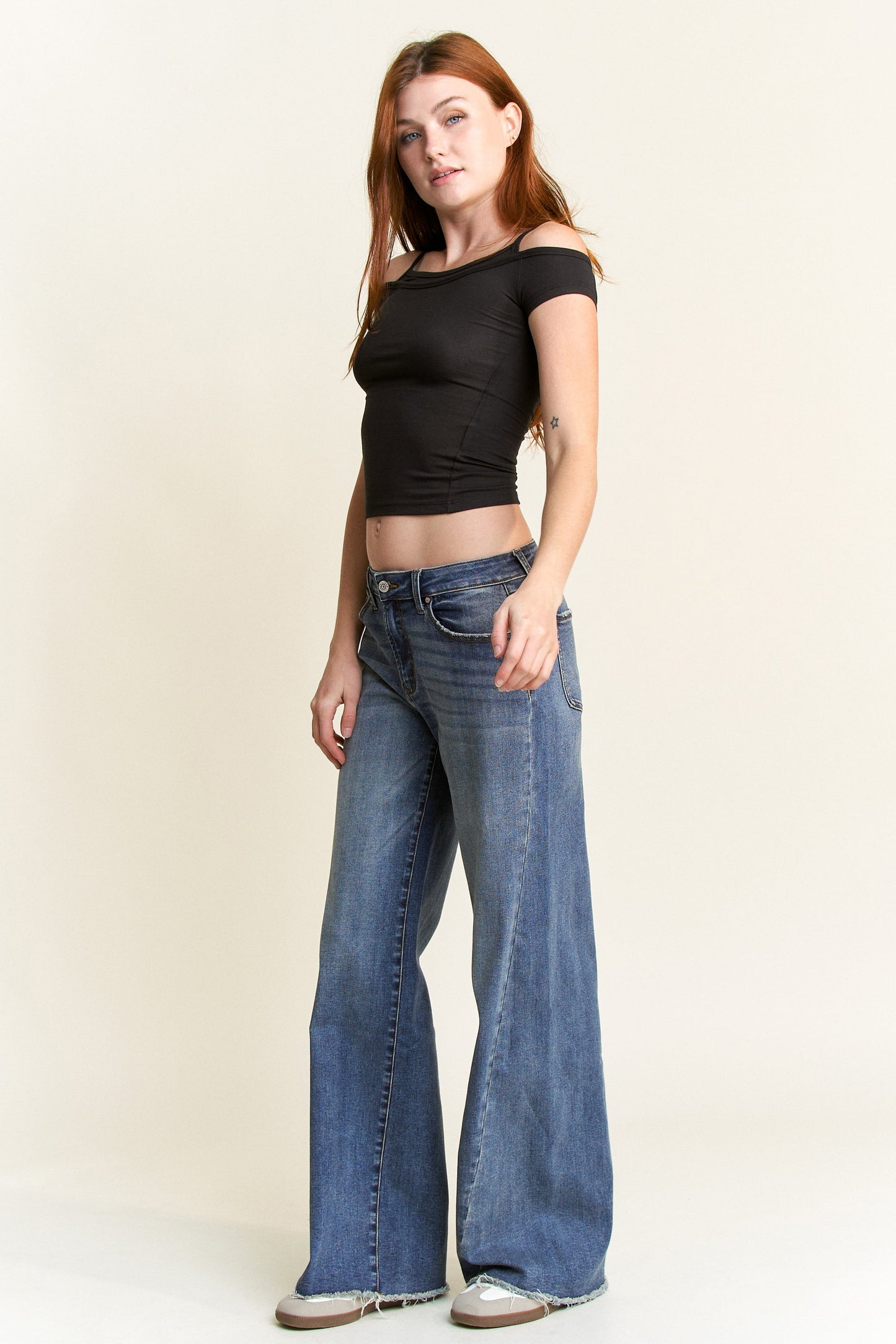 Low Rise Baggy Wide Leg Jeans