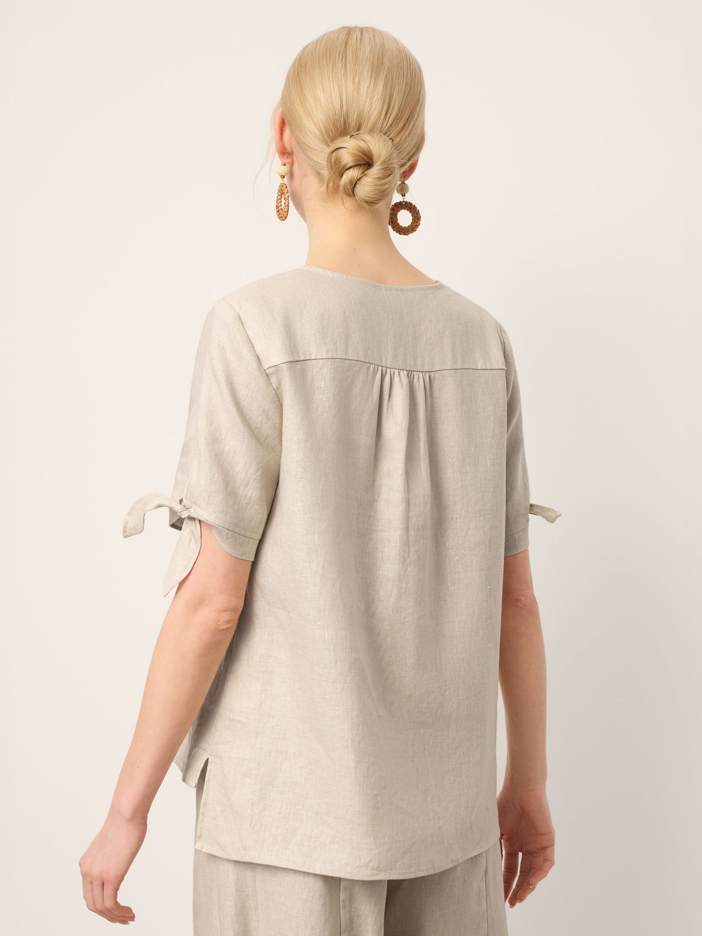 100% Linen Tie Cuff Notched V-Neck Top LORAN