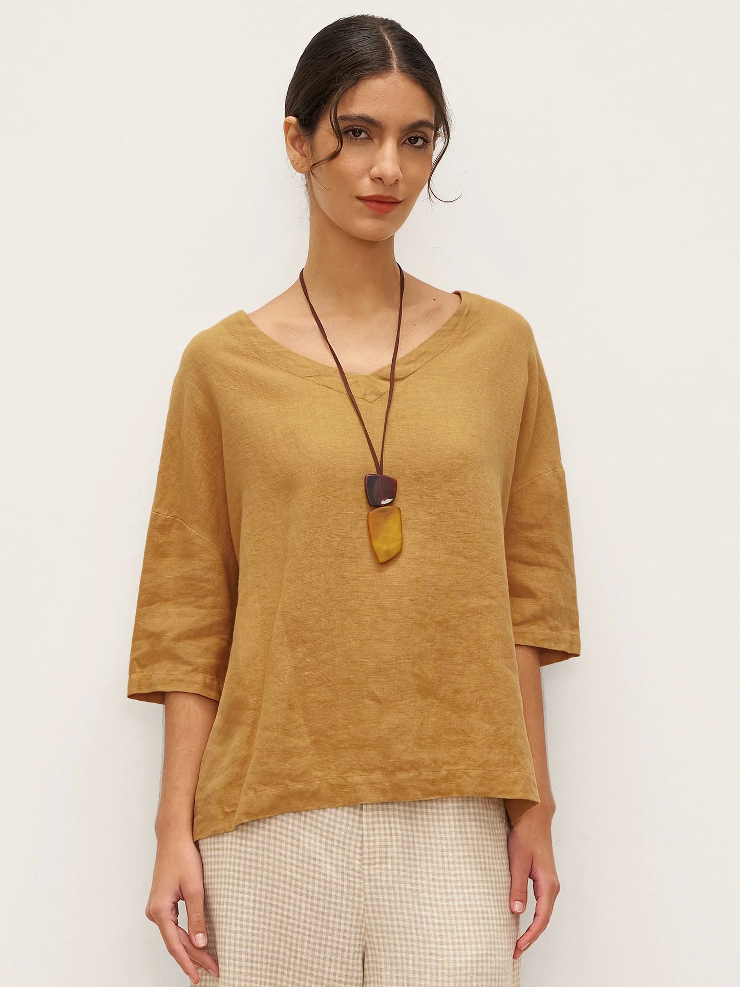 100% Linen V-Neck 3/4 Length Sleeve Top DORA