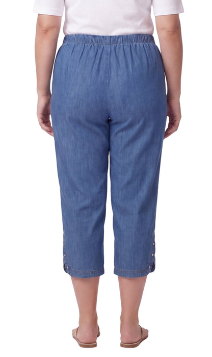 Women's Lightweight Capri Pants with Studded Hem Detail