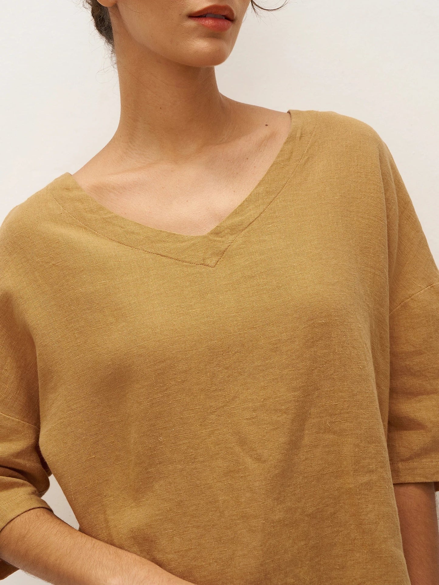 100% Linen V-Neck 3/4 Length Sleeve Top DORA