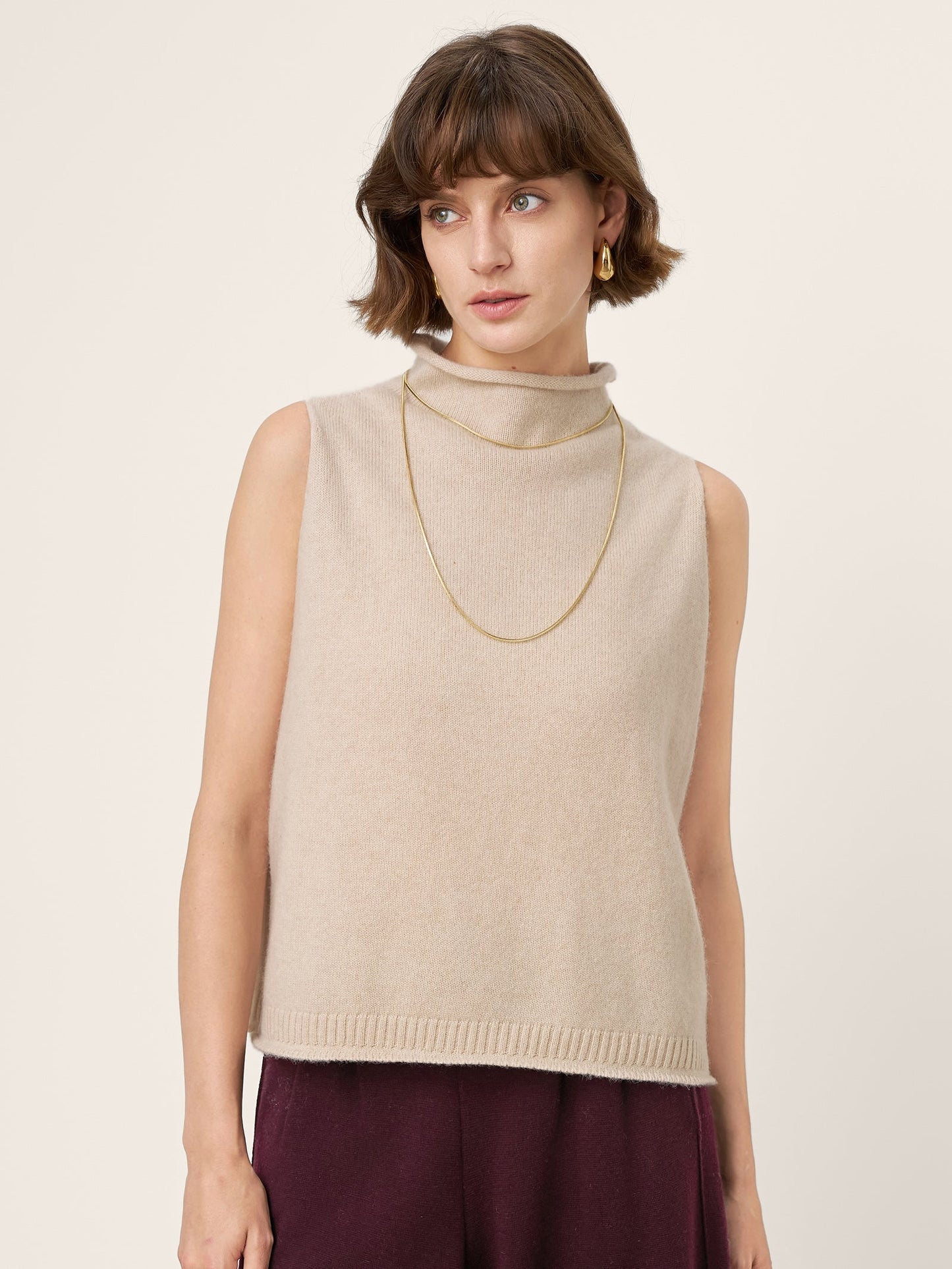 100% Mongolian Cashmere Hand-Finished Rolled Edge Sleeveless Turtleneck Knit Top DAISY