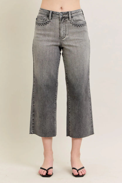 Judy Blue Gray Wash Wide Leg Capri Denim Jeans