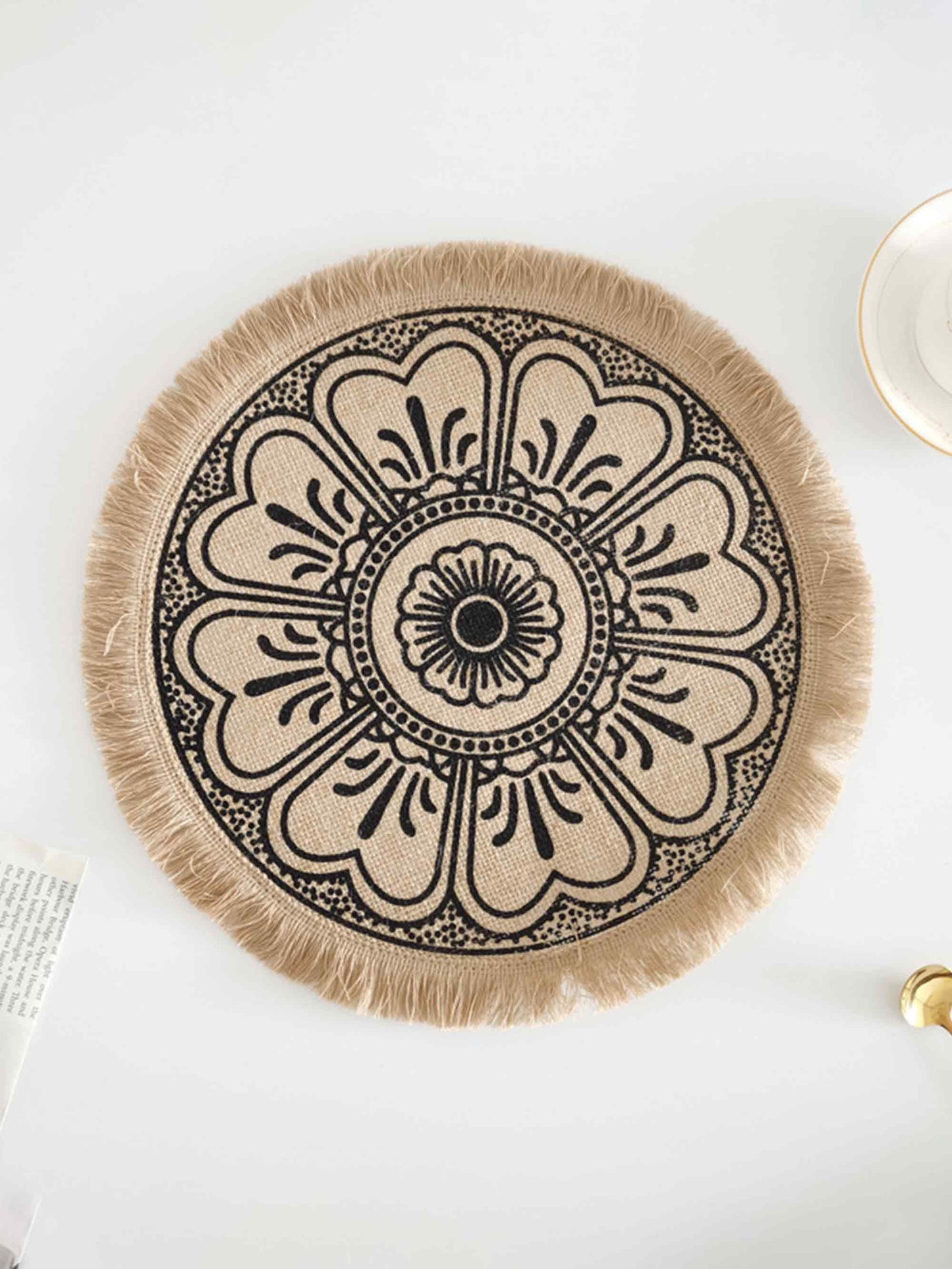 Nordic Woven Jute Placemat Round Fringe Decorative Heat-Resistant Mat