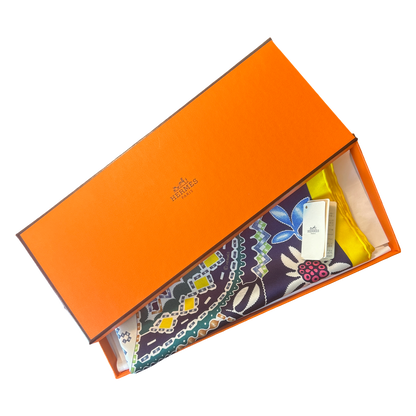En Attendant Ulysse Framed Vintage Silk Scarf 24"