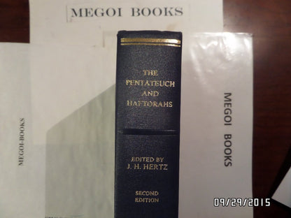 The Pentateuch and Haftorahs: Hebrew Text English Translatio