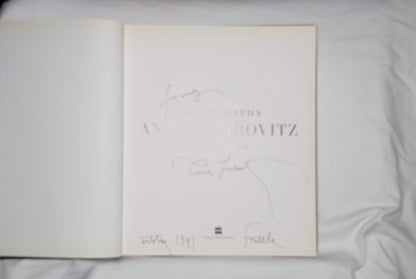 Annie Leibovitz, Photographs, 1970-1990 : Including a Conver