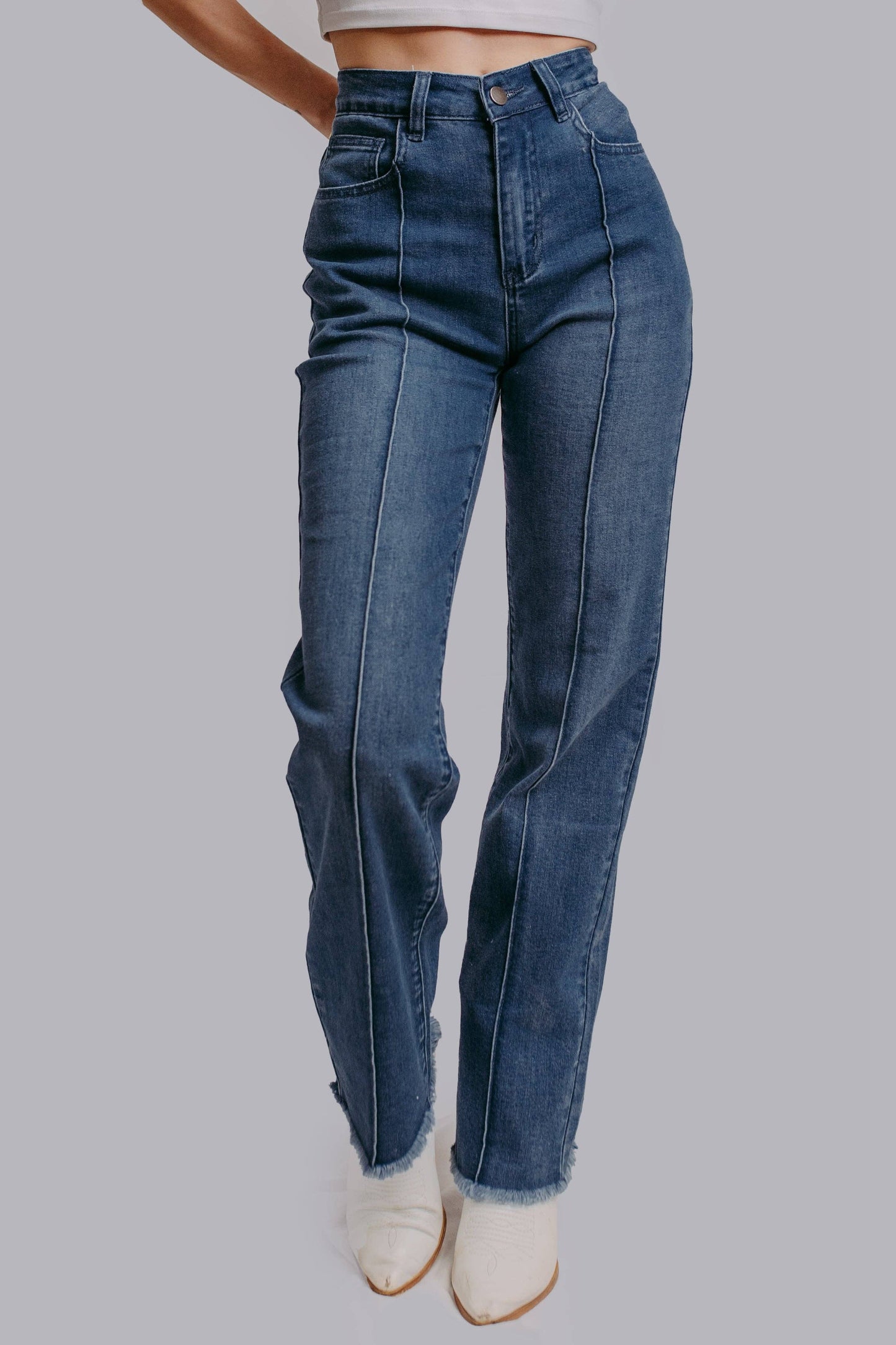 Raw Hem Straight Leg Jeans – Medium Wash Denim with Boot Stitch Pockets, 31" Inseam