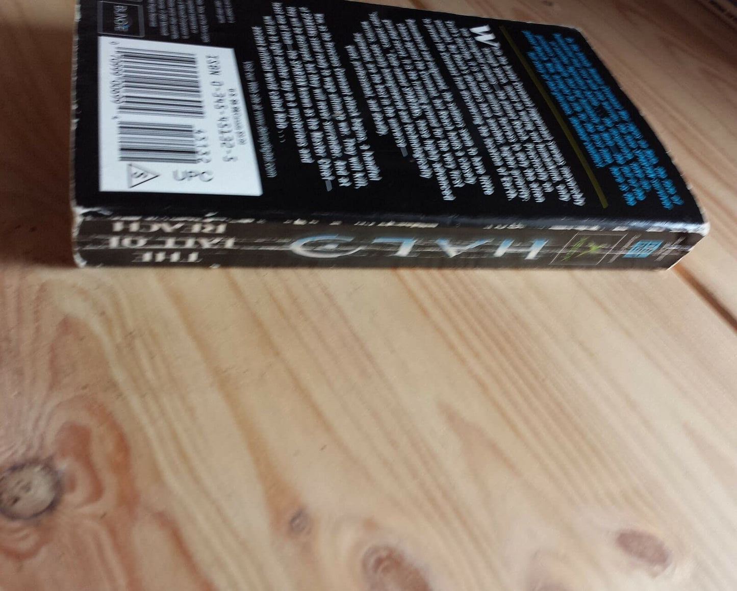 The Fall of Reach (Halo, Bk. 1) by Nylund, Eric