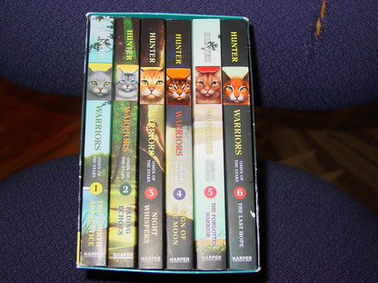 Warriors: Omen of the Stars Box Set: Volumes 1 to 6 by Hunte