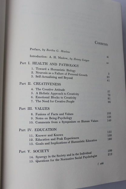 The Farther Reaches of Human Nature (An Esalen Book) by Masl