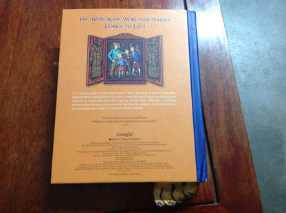 The Chronicles of Narnia Pop-up: Based on the Books by C. S.