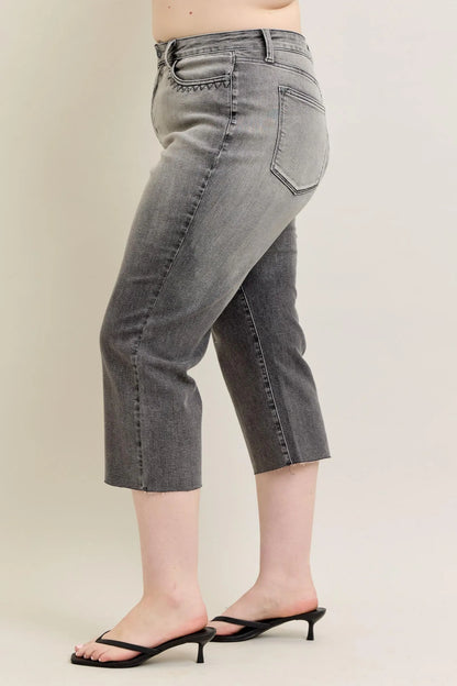 Judy Blue Gray Wash Wide Leg Capri Denim Jeans