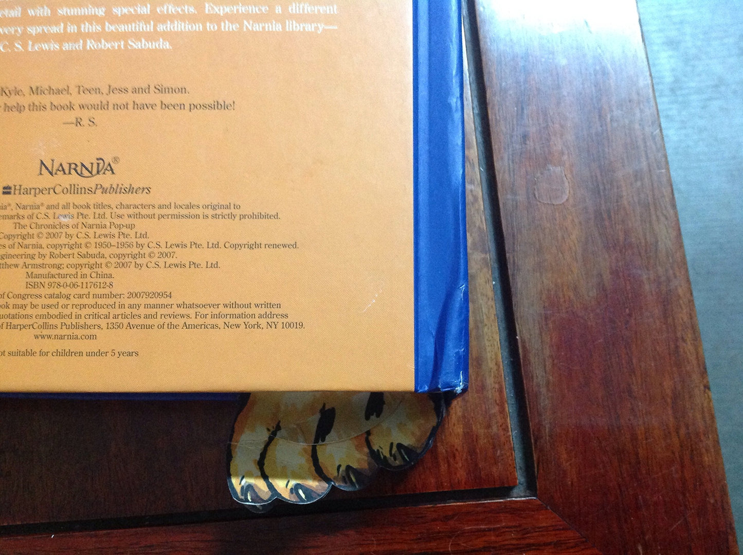 The Chronicles of Narnia Pop-up: Based on the Books by C. S.