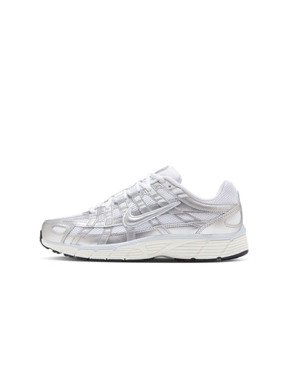Nike Womens P-6000 - White/Metallic Silver