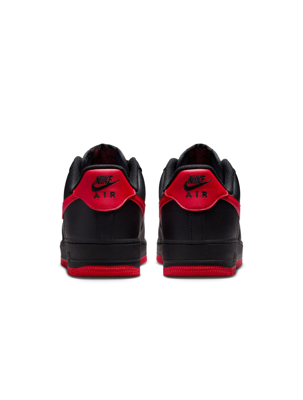Nike Mens Air Force 1 '07 - Black/University Red