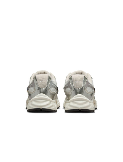 Nike Womens V5 Runner - Summit White