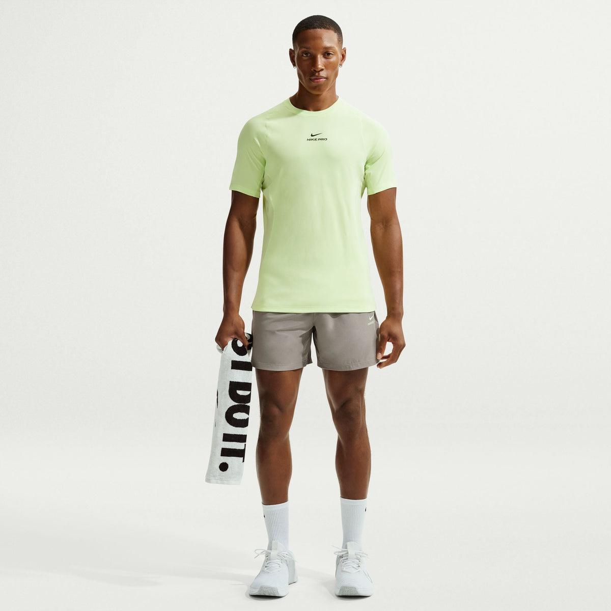 Nike Mens Pro Training 6' Shorts - Light Army