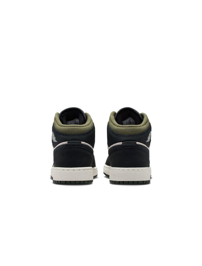 Air Jordan Big Kids 1 Mid- Light Orewood Brown