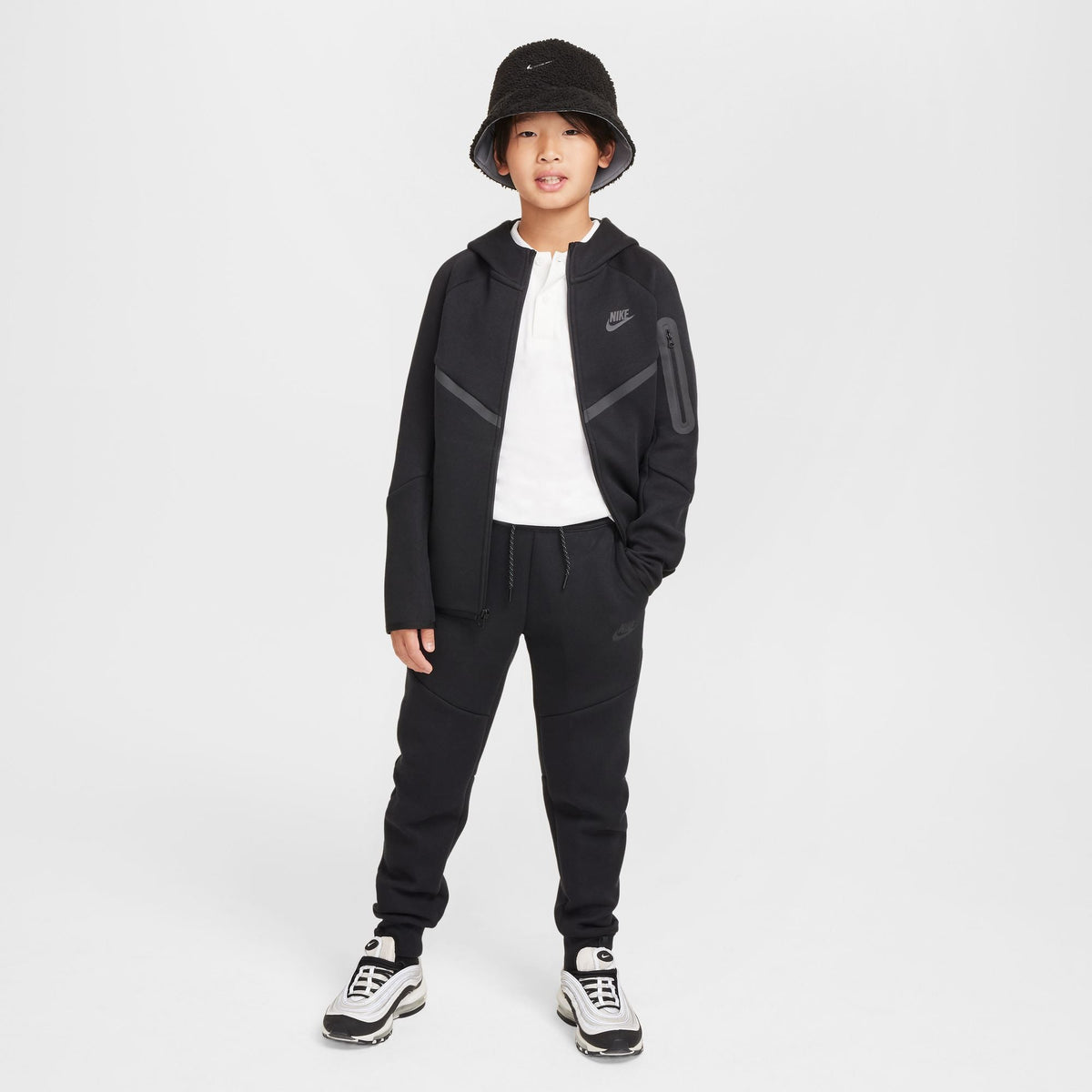 Nike Big Kids Tech Fleece Hoodie - Black