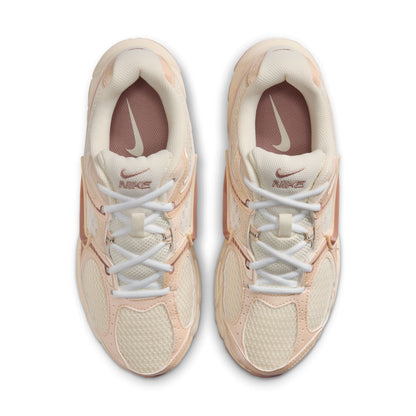 Nike Womens V5 Runner - Soft Pearl