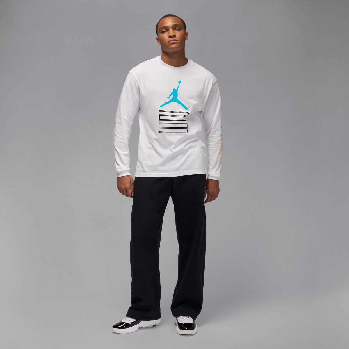 Air Jordan Mens Gamma Long Sleeve - White