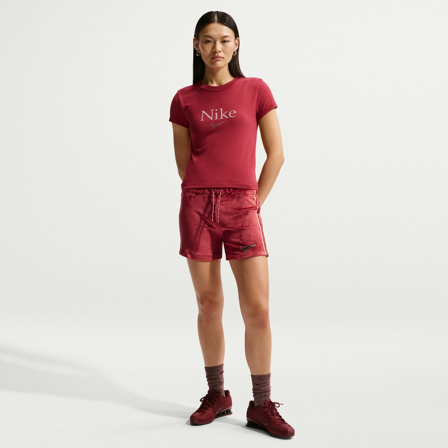 Nike Womens Cropped Tee - Crimson