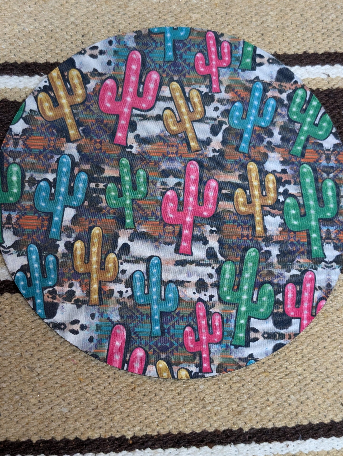 Round Western Style Mouse Pad – Rustic Office & Gift Accessory