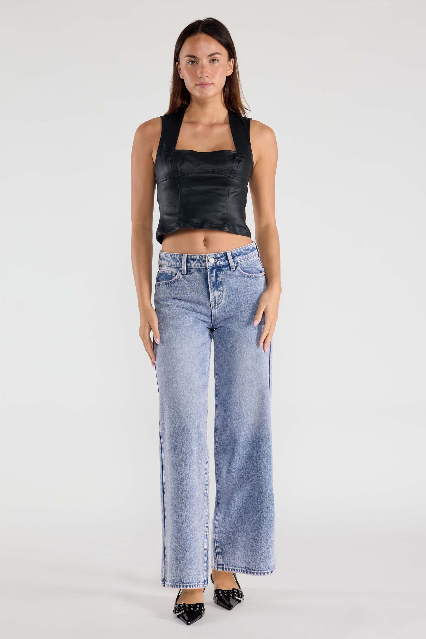 Mid Waist Relaxed Wide Leg Jeans