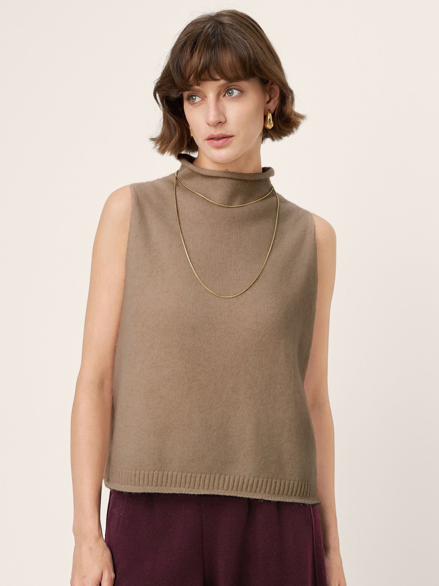 100% Mongolian Cashmere Hand-Finished Rolled Edge Sleeveless Turtleneck Knit Top DAISY