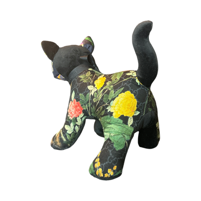 GG Logo Chinoiserie Noir Vintage Silk Scarf Charming Kitten