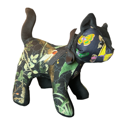 GG Logo Chinoiserie Noir Vintage Silk Scarf Charming Kitten