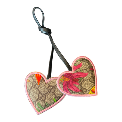 GG Logo Flora Scarf Double Heart Bag Charm