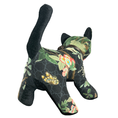 GG Logo Chinoiserie Noir Vintage Silk Scarf Charming Kitten