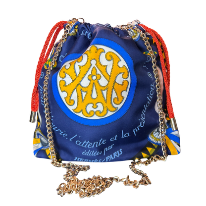 Couvertures et Tenues du Jour Blue Vintage Silk Scarf Drawstring Crossbody Bag