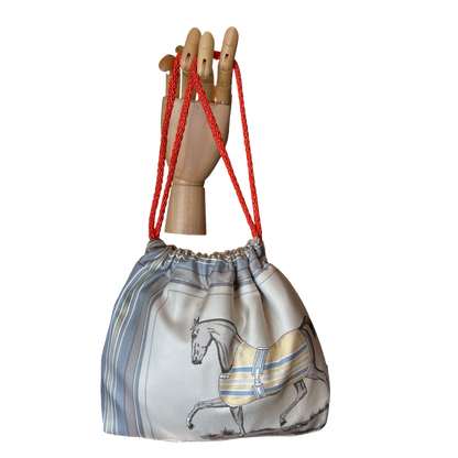 Couvertures et Tenues du Jour George V Vintage Silk Scarf Drawstring Crossbody Bag