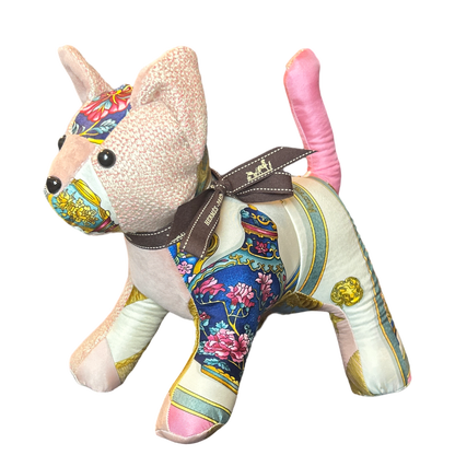 Qu'Importe le Flacon Vintage Silk Scarf Charming Kitten
