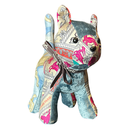 Chasse en Inde Vintage Silk Scarf Charming Kitten