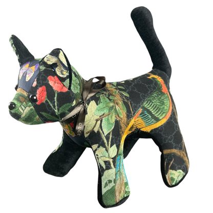 GG Logo Chinoiserie Noir Vintage Silk Scarf Charming Kitten