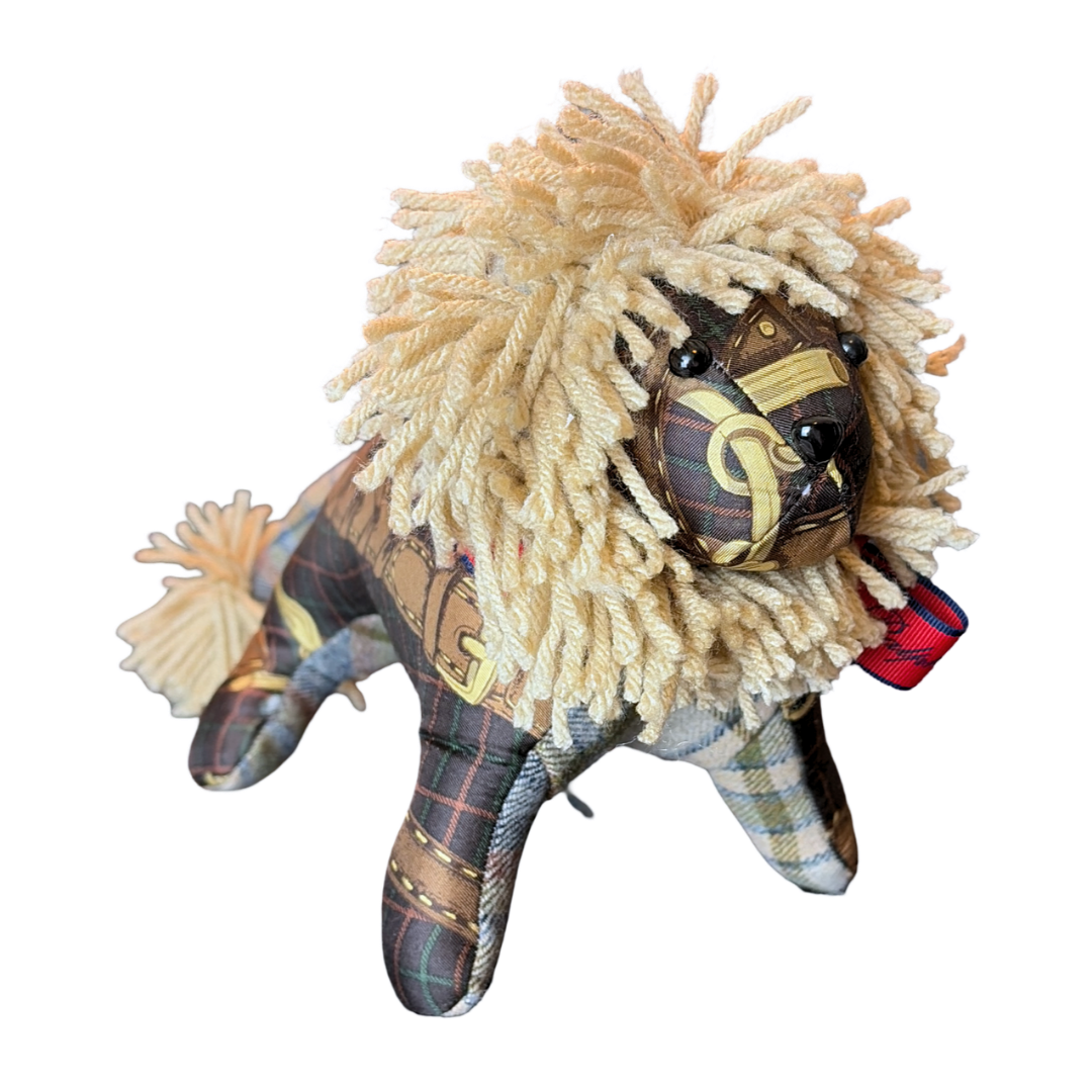 Tartan Vintage Silk Scarf Courageous Lion