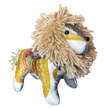 Poste et Cavalerie Vintage Silk Scarf Courageous Lion
