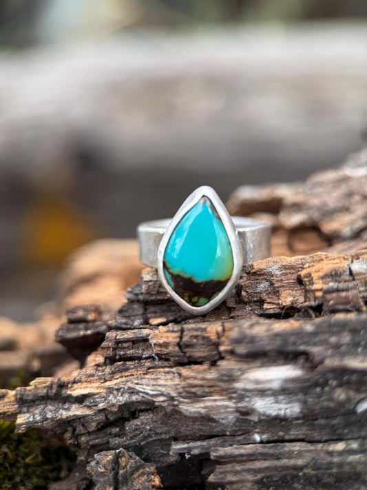 Hubei Turquoise Teardrop Ring | Size 6.5