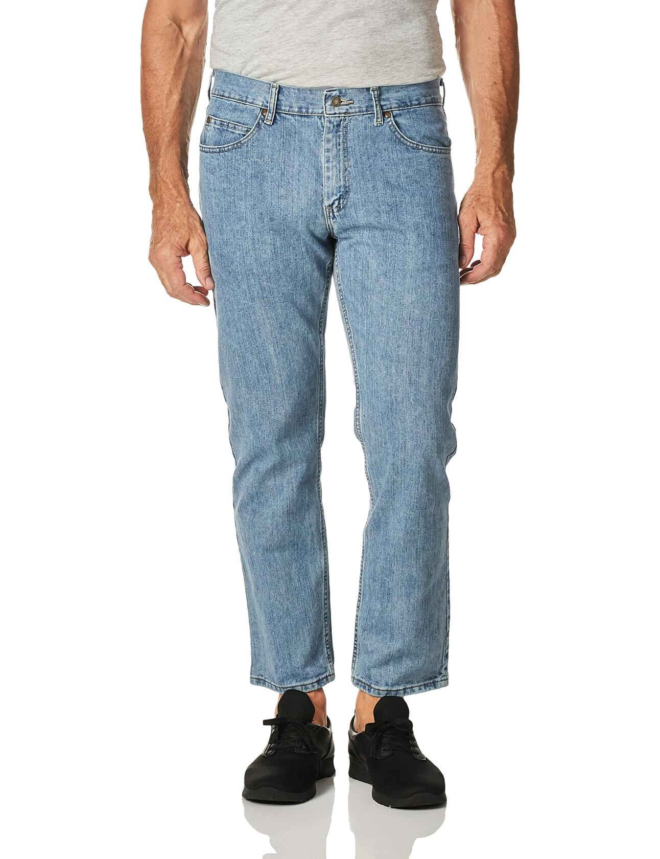 Lee Men's Regular Fit Straight Leg Jean, Worn Light, 42W x 32L